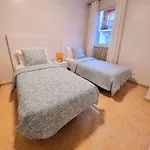 Inglesitas 아파트